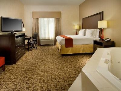 Express & Alexandria, An Ihg Hotel 3*