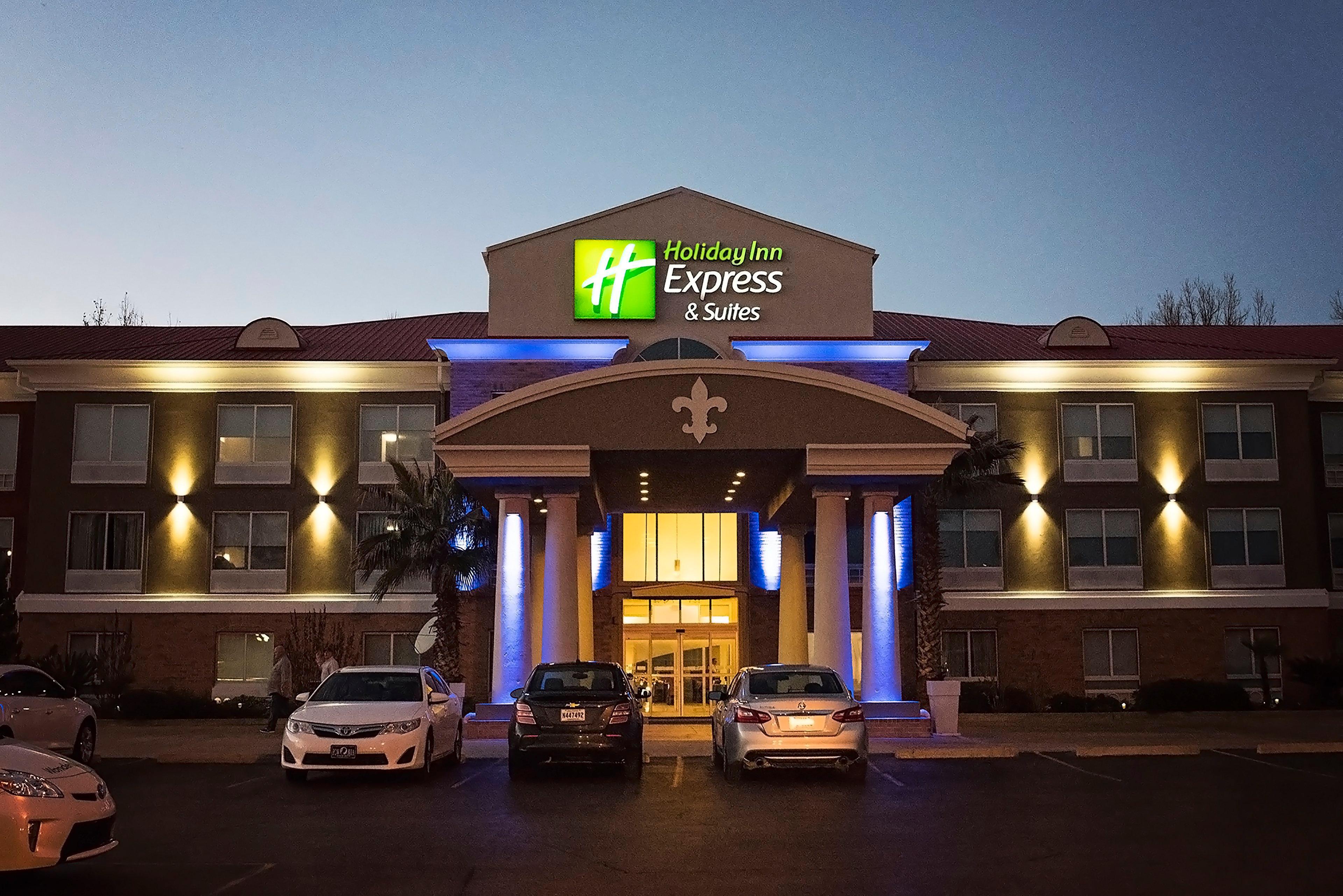Hotel Express & Alexandria, An Ihg