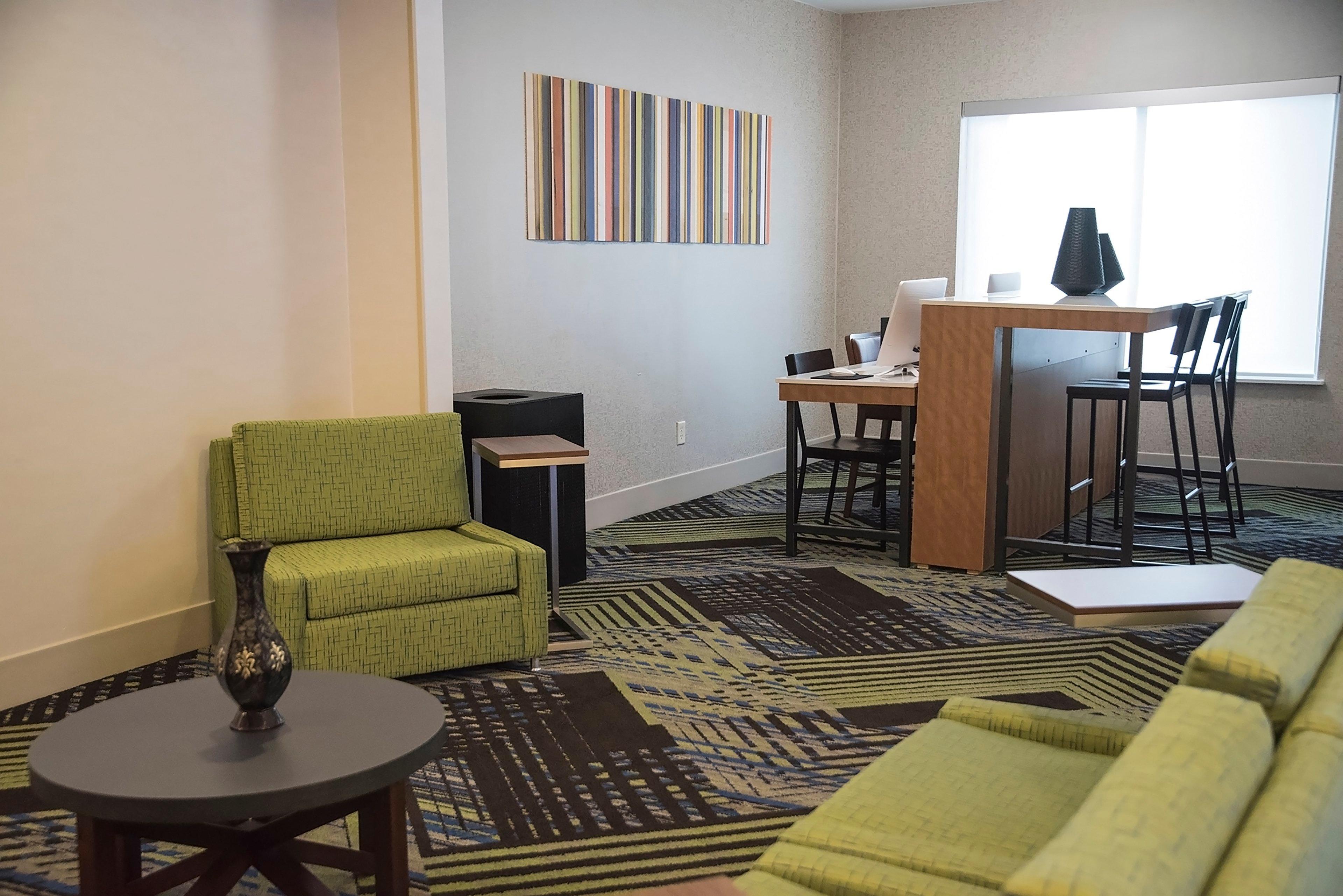 Express & Alexandria, An Ihg Alexandria